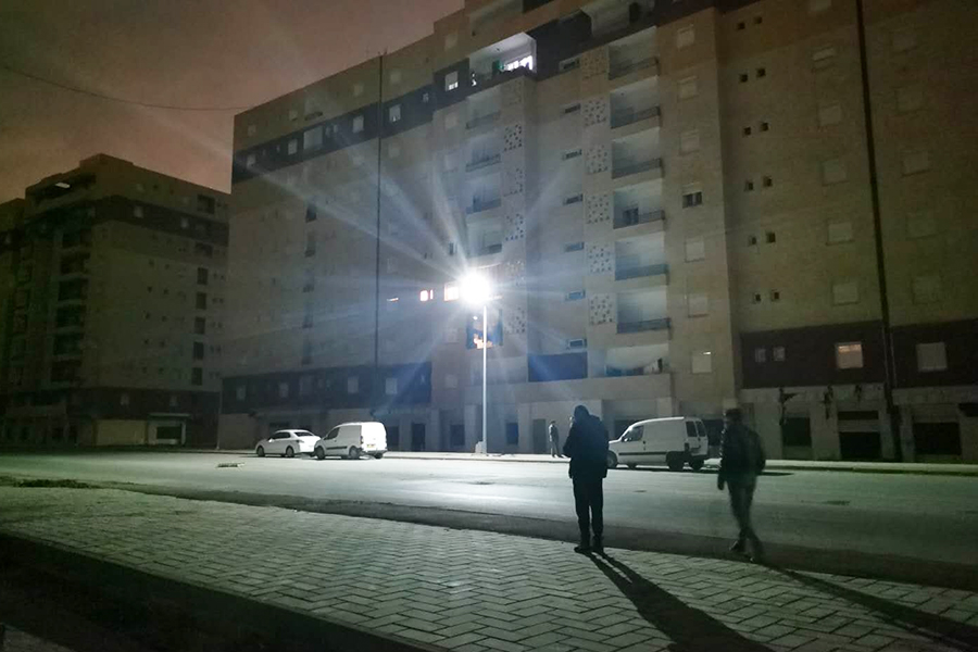 Wszystko na dwa w Algierii
